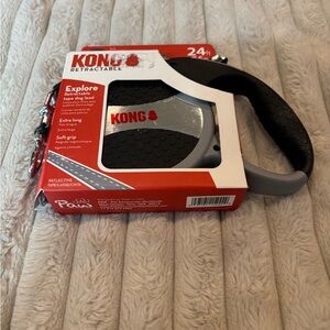 Kong Retractable Dog Leash — Black, Gray & Red